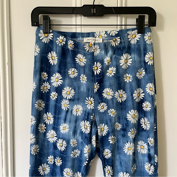 daisy print flare pants - Picture 3 of 7